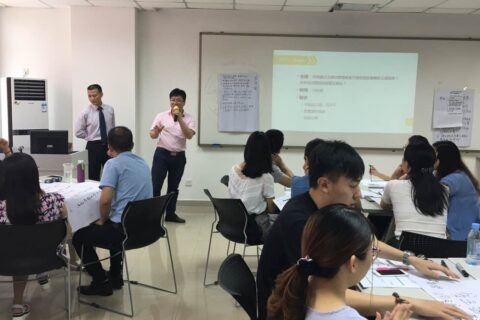 绩效薪酬设计咨询公司：为何在年终奖前跳槽是职场赢家的选择